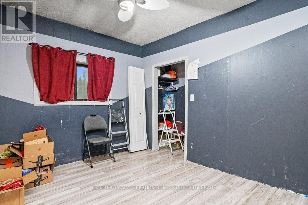 108 DUNDAS STREET - 18