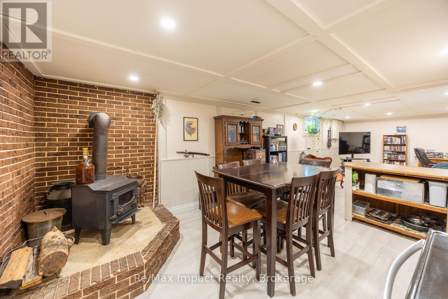 44 BROWN STREET - 20