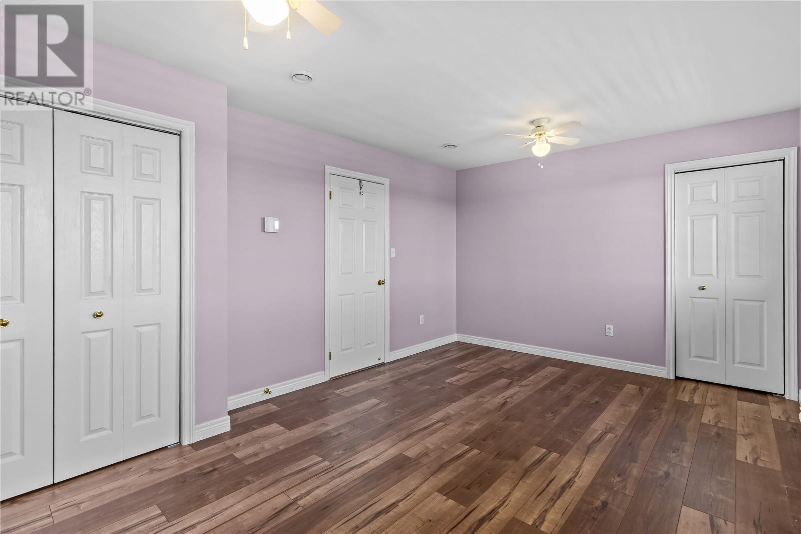 160 Lanark Drive thumbnail 12