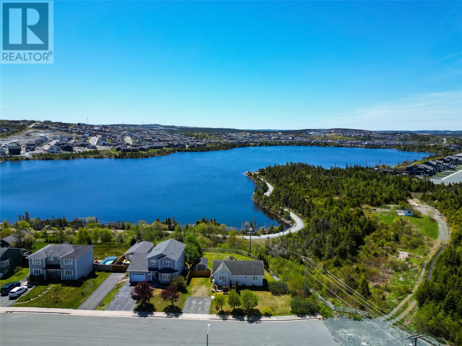 160 Lanark Drive thumbnail 31