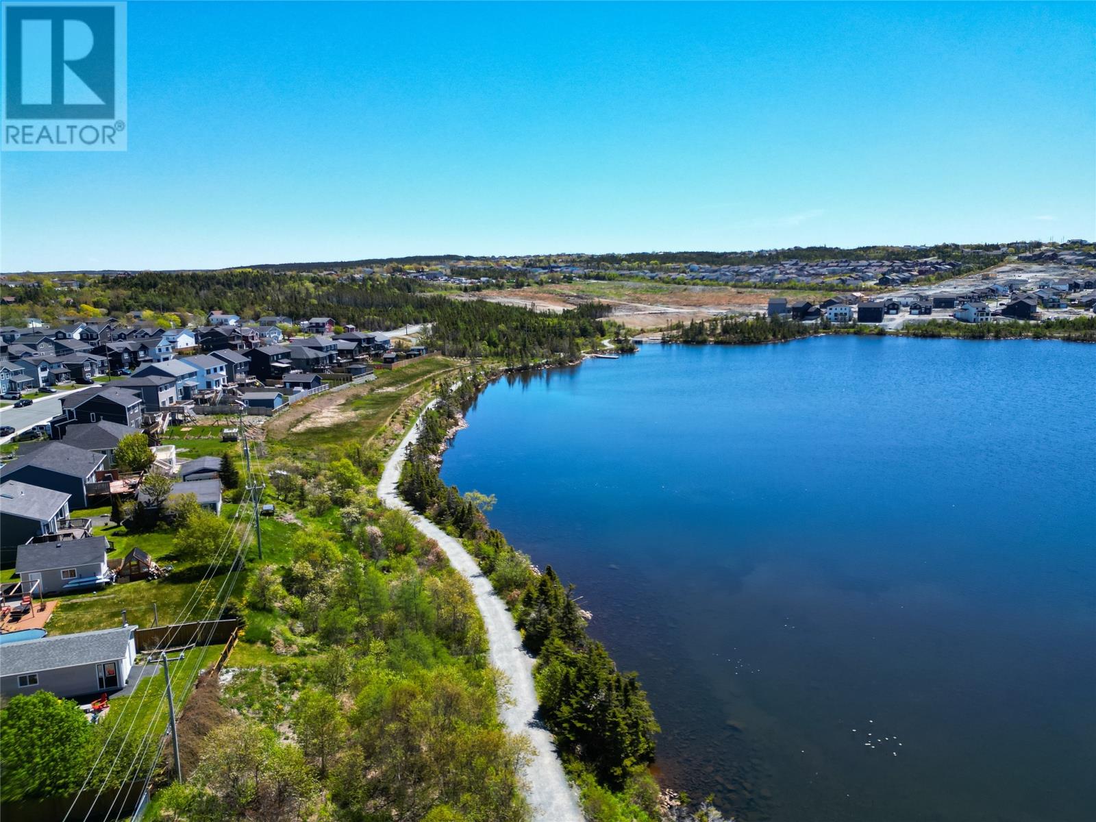 160 Lanark Drive thumbnail 33