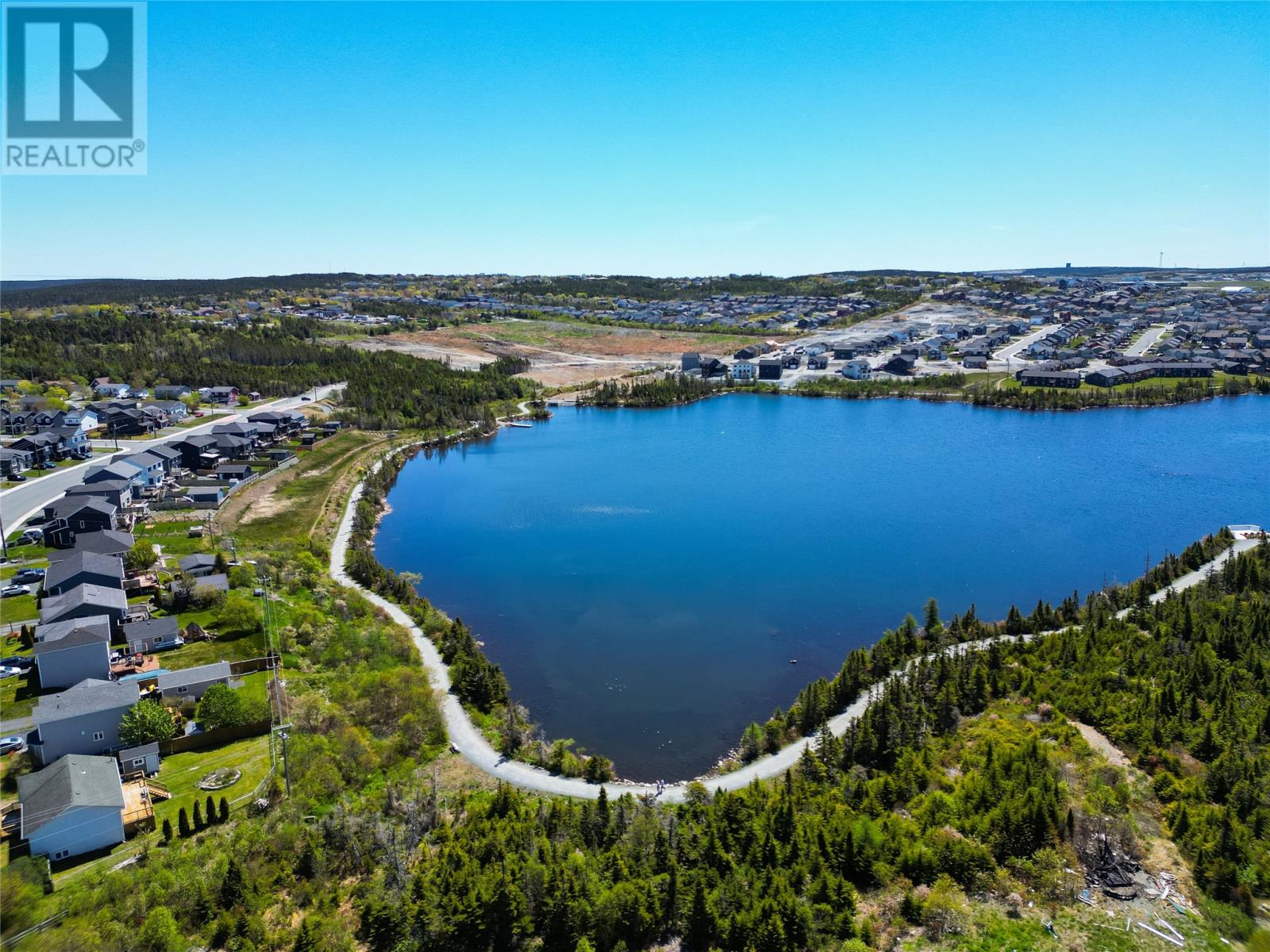 160 Lanark Drive thumbnail 34