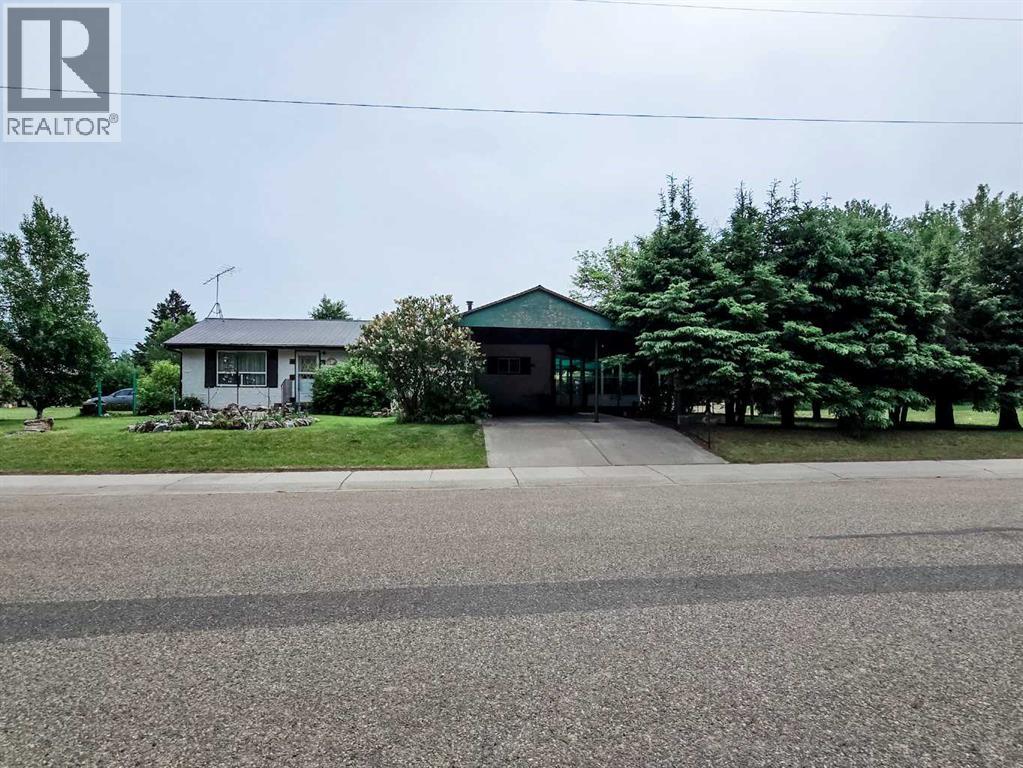 5013 51 Street - 3