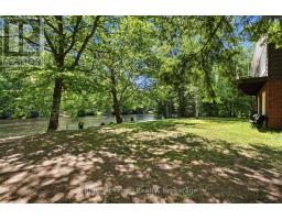 1074 Holiday Park Drive, Bracebridge, ON P1L1W9 Photo 39