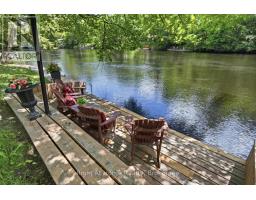 1074 Holiday Park Drive, Bracebridge, ON P1L1W9 Photo 46