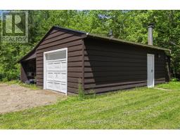 1074 Holiday Park Drive, Bracebridge, ON P1L1W9 Photo 48