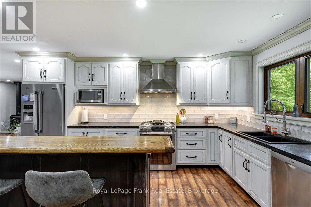 2166 6TH LINE DUMMER ROAD N - 18