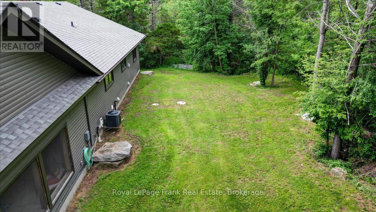 2166 6TH LINE DUMMER ROAD N - 44