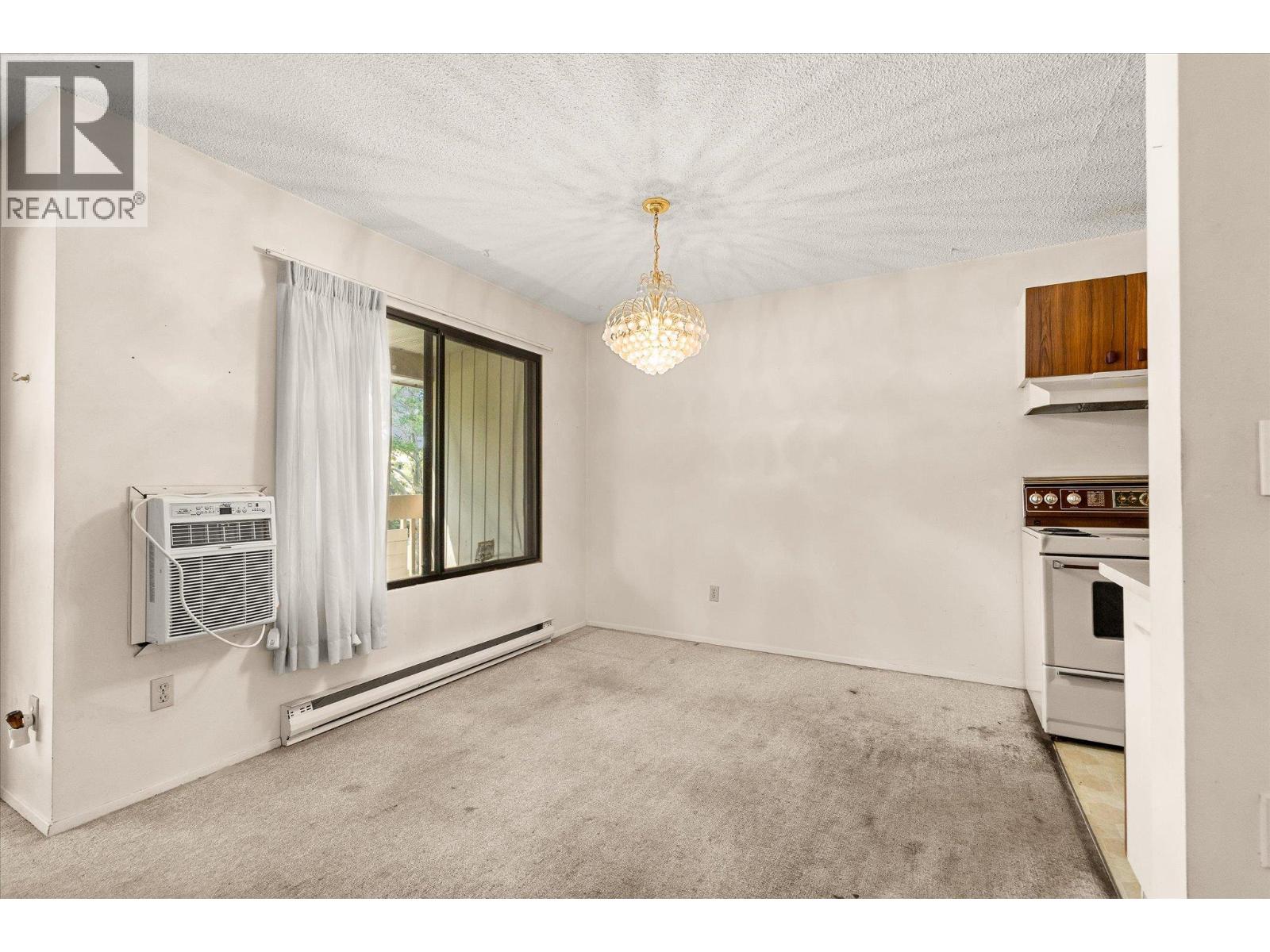 #203A 880 Badke Road - 6