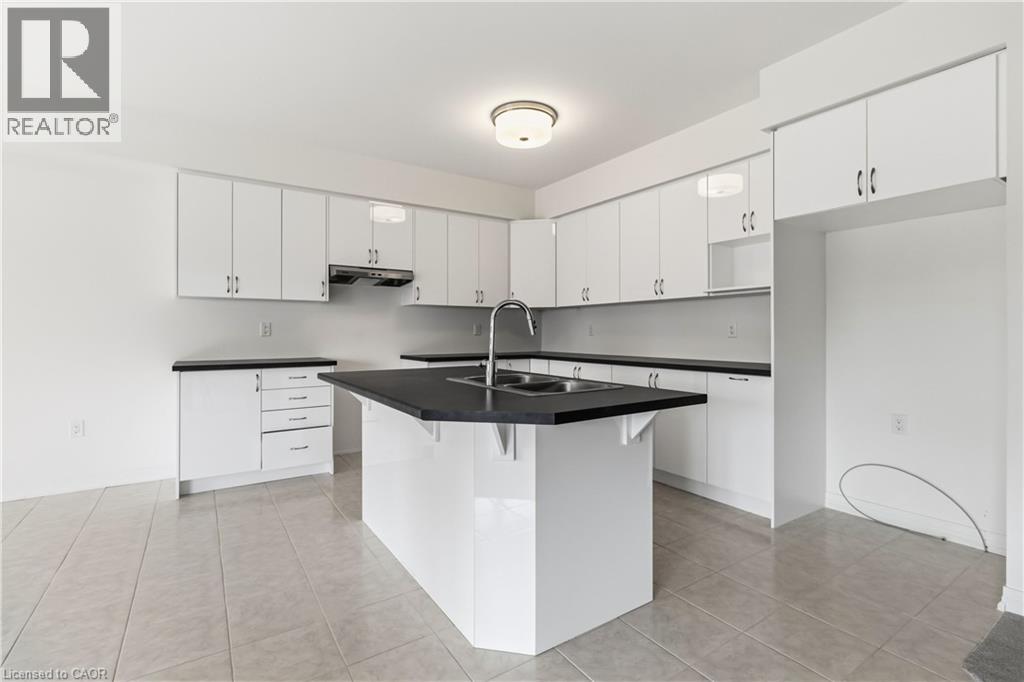 5-bedroom home for sale at 126 HITCHMAN Street, Paris ON · photo 11 of 34