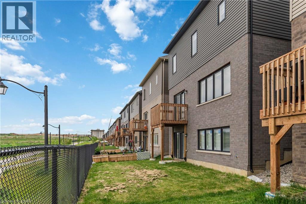 5-bedroom home for sale at 126 HITCHMAN Street, Paris ON · photo 31 of 34