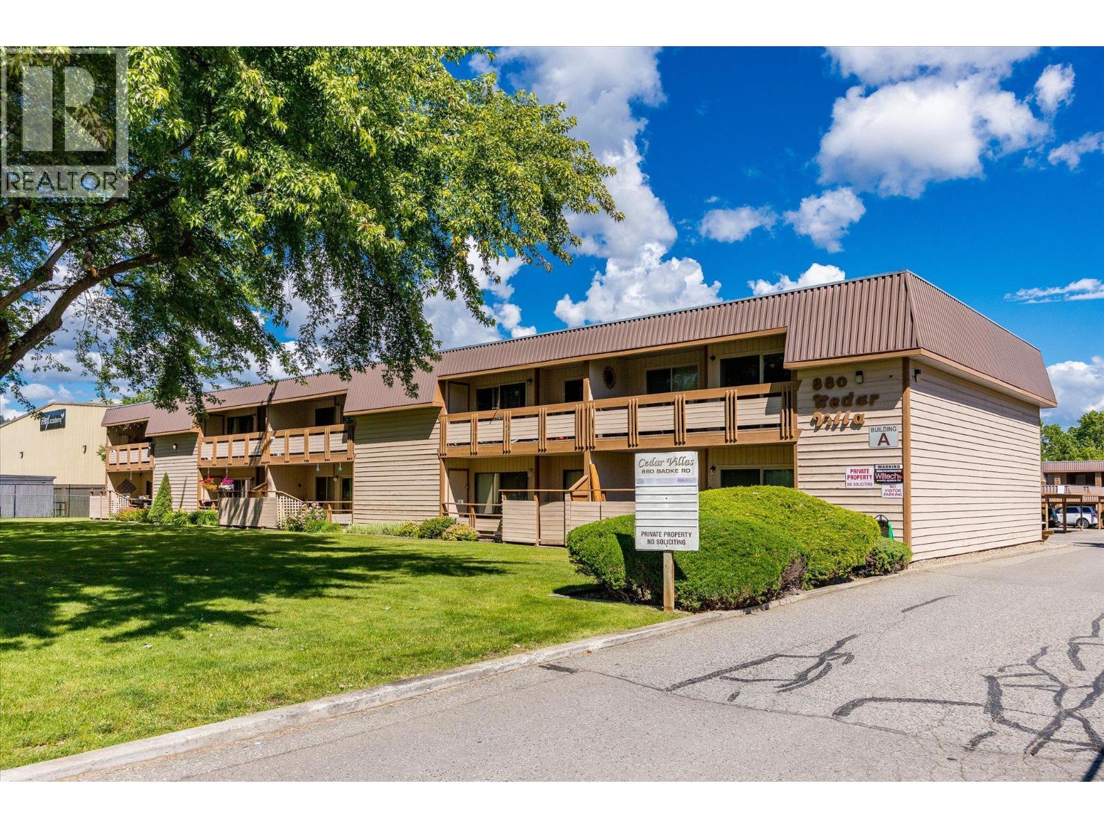 #203A 880 Badke Road - 28
