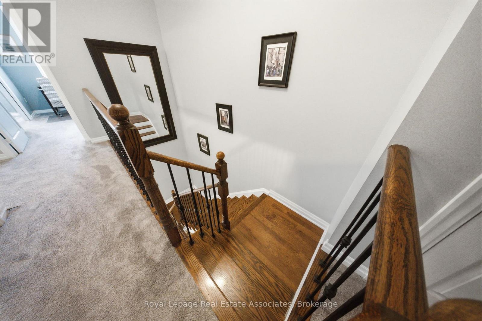 32 ST LAWRENCE DRIVE - 22