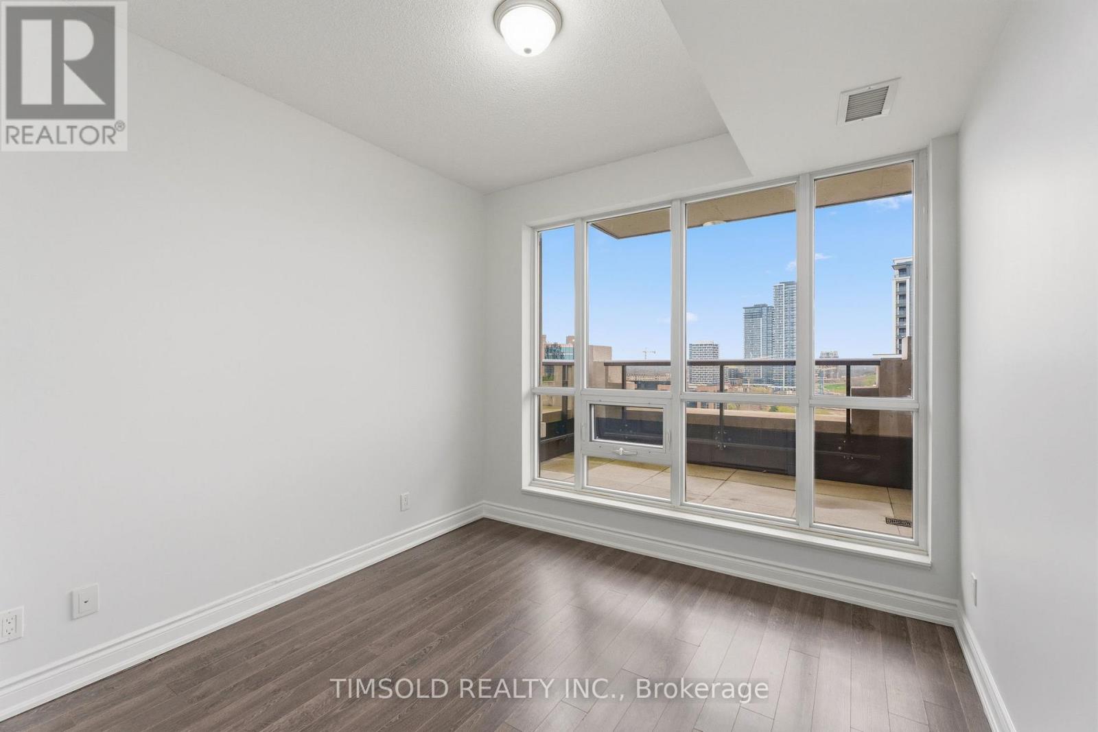 #1012 33 CLEGG ROAD - 16
