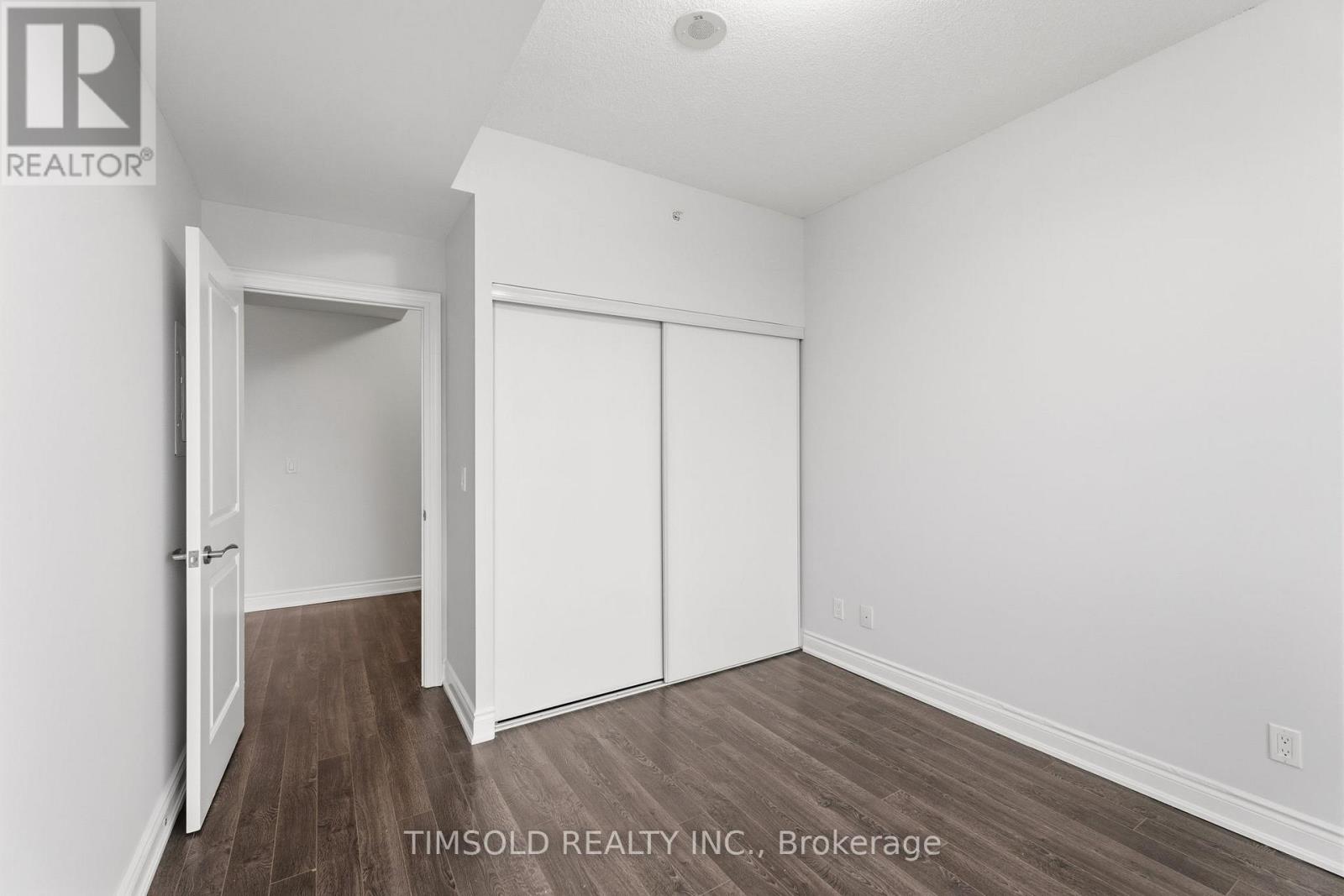 #1012 33 CLEGG ROAD - 17