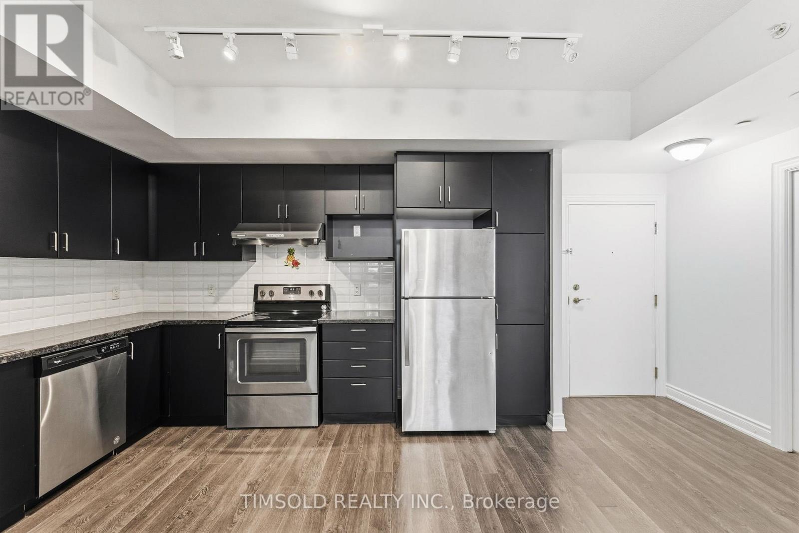 #1012 33 CLEGG ROAD - 6