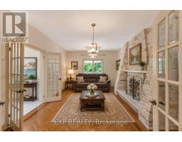 Dining room - 99 Birch Avenue, Richmond Hill, ON L4C6C5 Photo 6