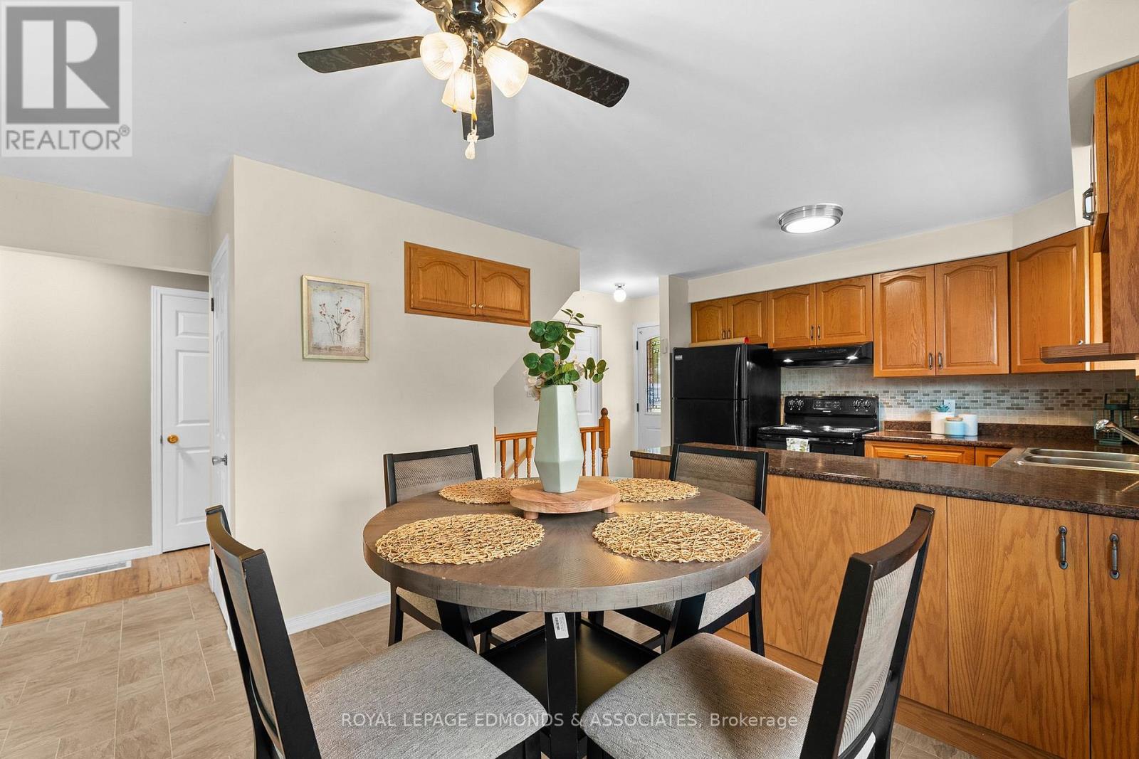 39325A HIGHWAY 41 - 11