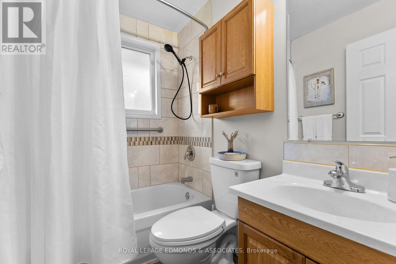 39325A HIGHWAY 41 - 21