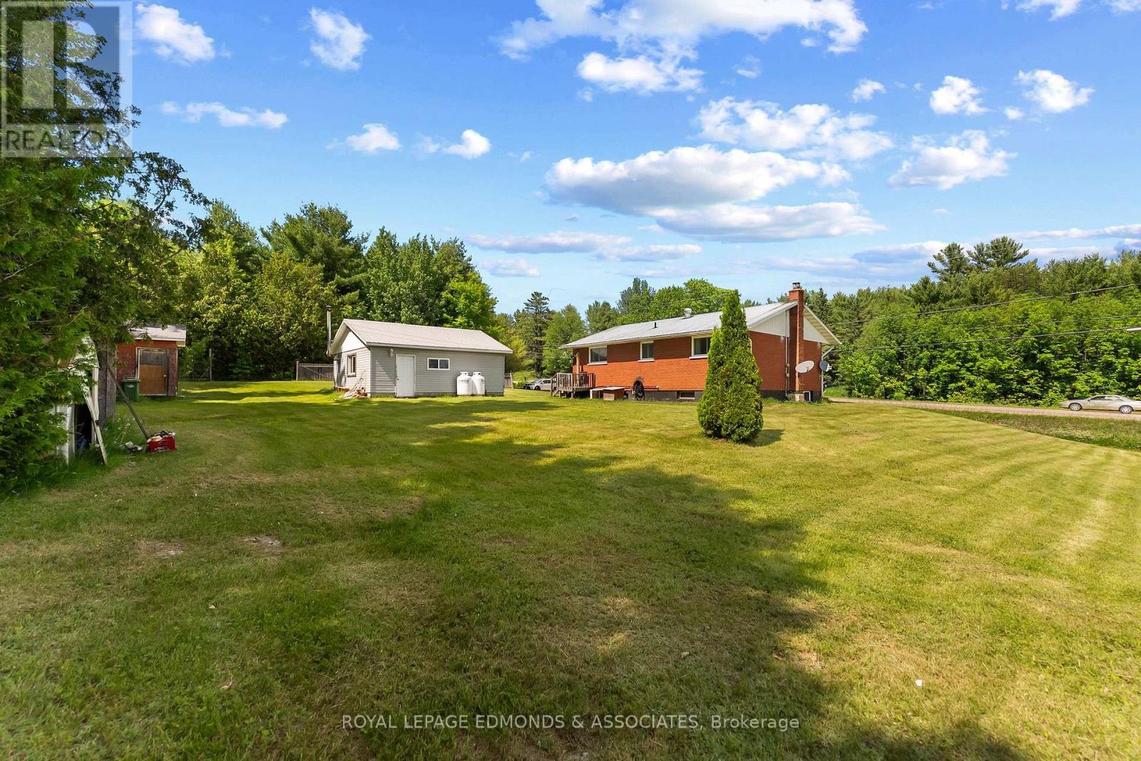 39325A HIGHWAY 41 - 38
