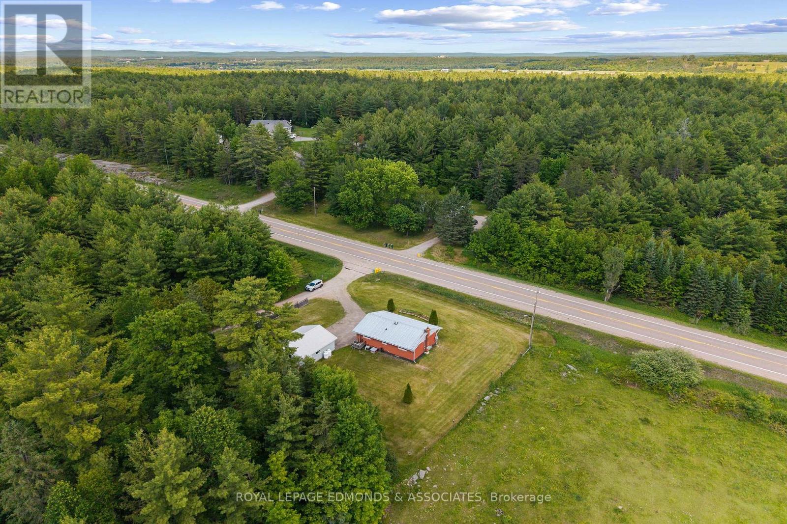 39325A HIGHWAY 41 - 45