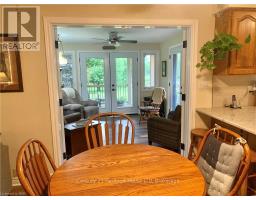 Living room - 1084 Quaker Road, Pelham, ON L0S1E4 Photo 24