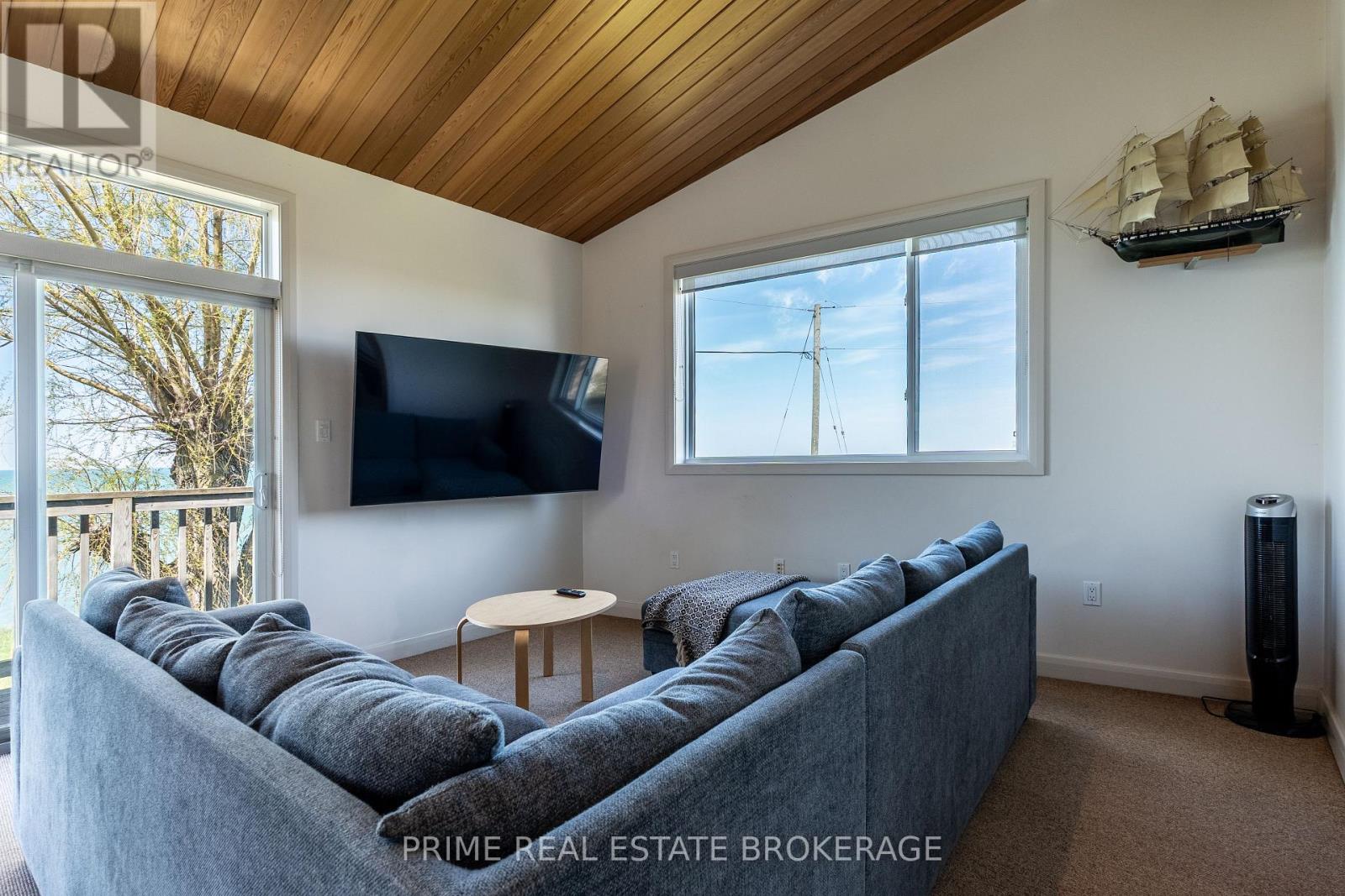 71899 SUNRIDGE CRESCENT - 28
