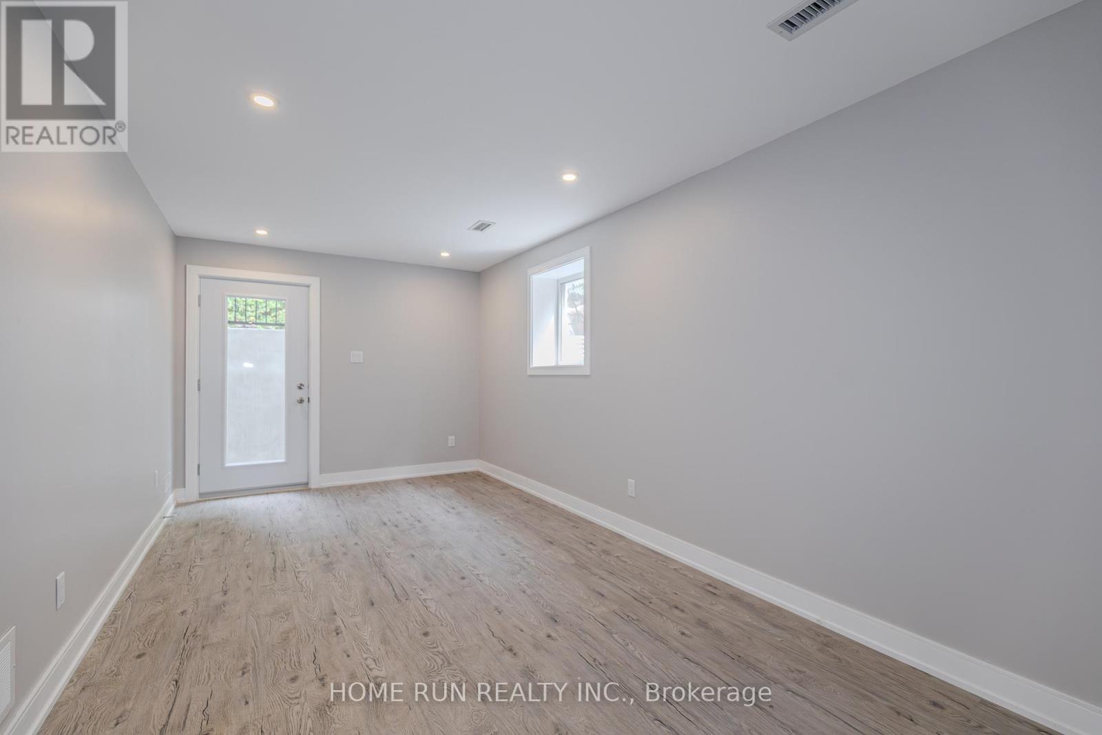 5 Bed, 4 Bath House for Sale in Ottawa – 295 DOVERCOURT AVENUE, Ottawa – MLS# X13418090 - Image 19