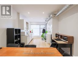 Main Floor - 973 Dovercourt Road, Toronto, ON M6H2X6 Photo 12