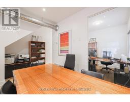 Main Floor - 973 Dovercourt Road, Toronto, ON M6H2X6 Photo 16