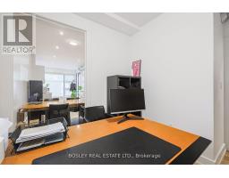 Main Floor - 973 Dovercourt Road, Toronto, ON M6H2X6 Photo 20