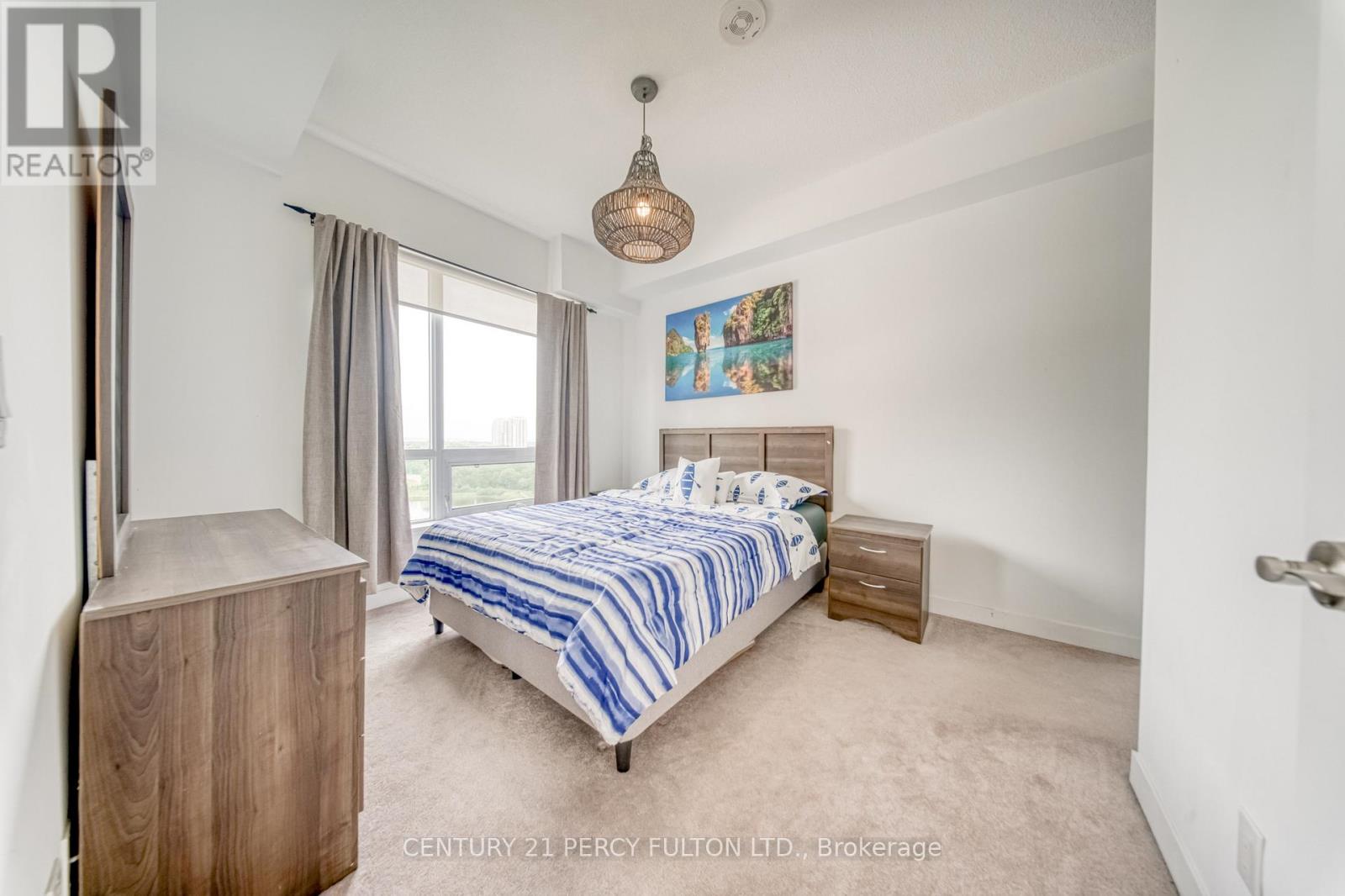 #802 840 QUEENS PLATE DRIVE - 15
