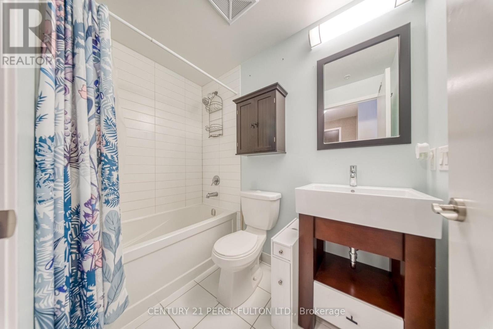 #802 840 QUEENS PLATE DRIVE - 20