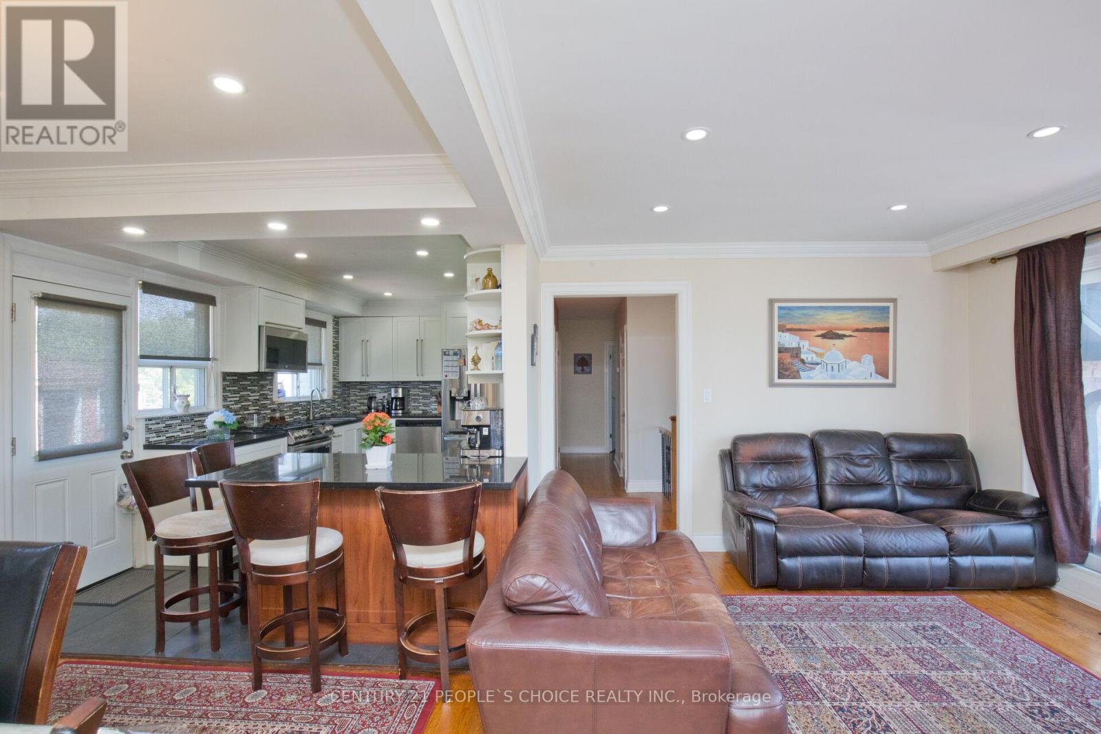 50 JEFFCOAT DRIVE - 12