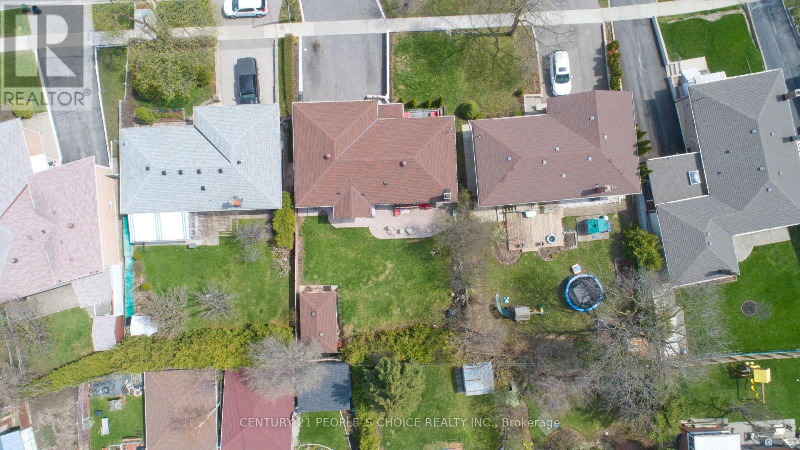 50 JEFFCOAT DRIVE - 48