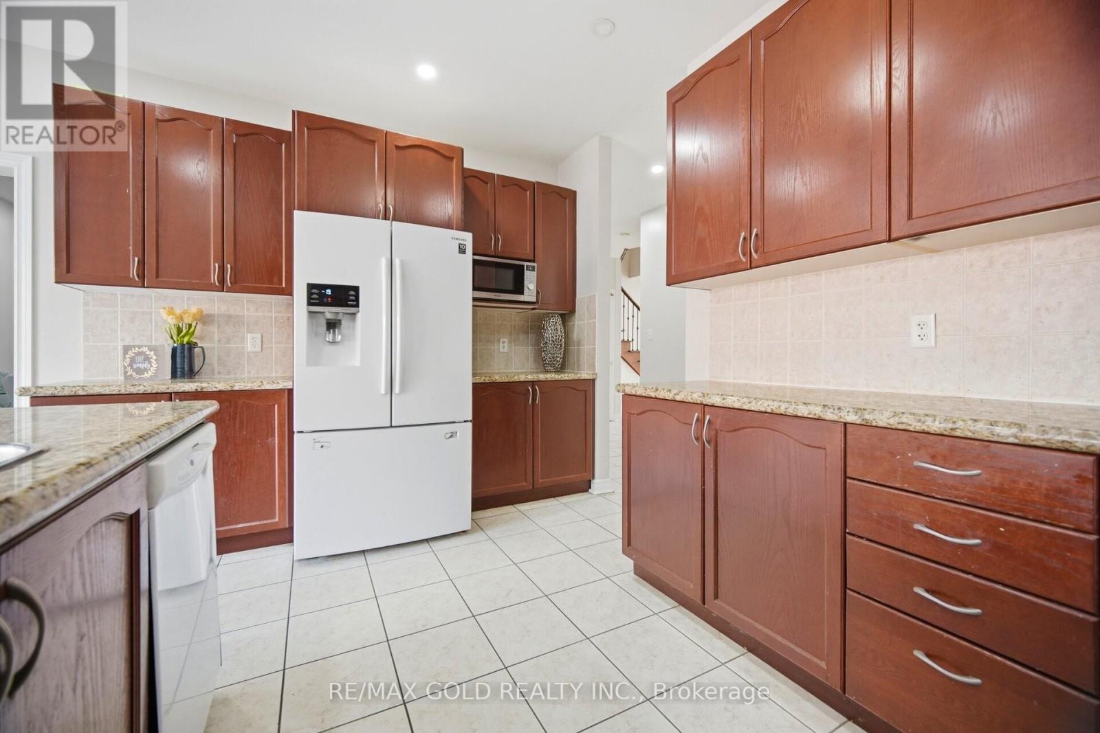 11 TIMBERWOLF ROAD - 10