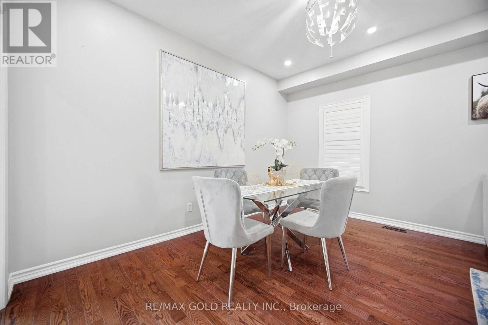11 TIMBERWOLF ROAD - 5