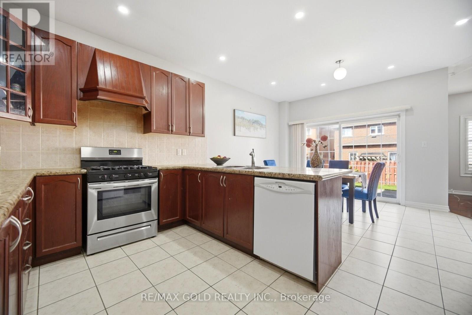 11 TIMBERWOLF ROAD - 9
