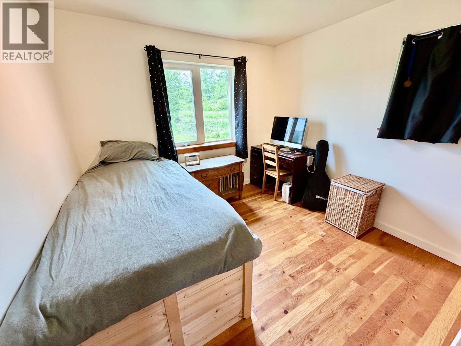 9811 MARGUERITE FERRY ROAD - 32
