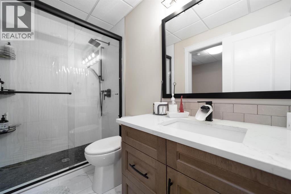 3702 76 Street - 27