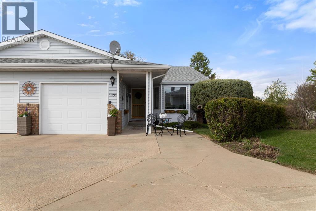 3932 56A Street Close, Camrose, Alberta, T4V4L1
