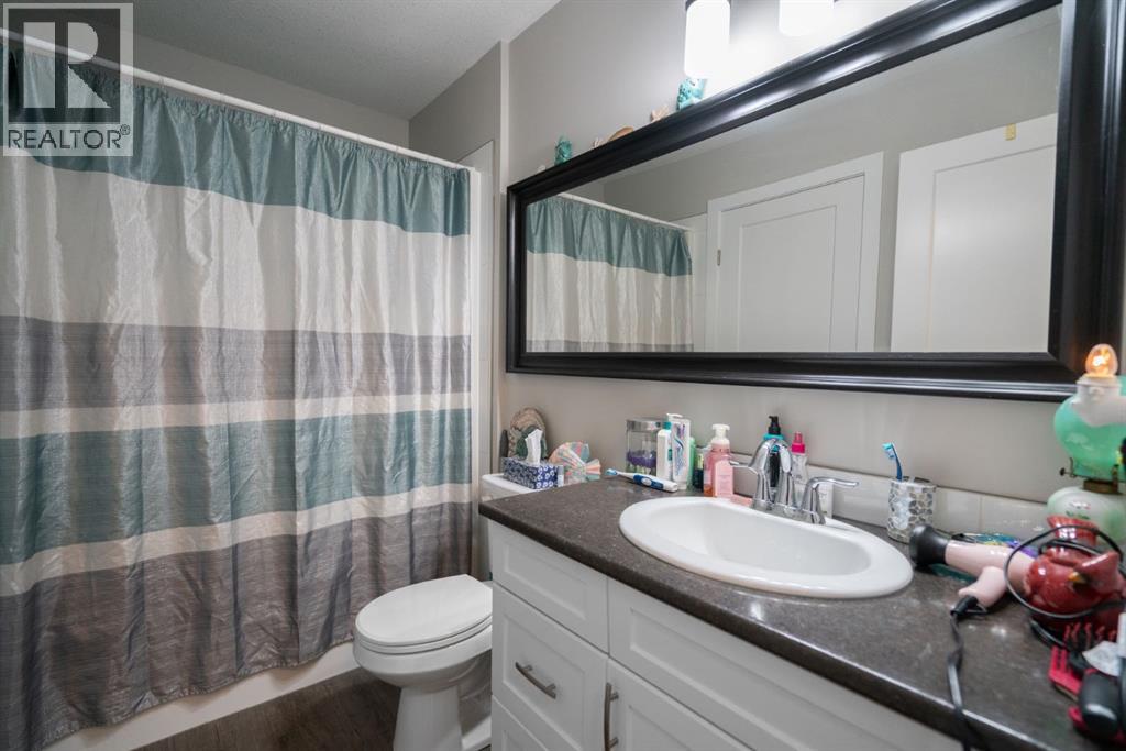 2304 62 Street - 38
