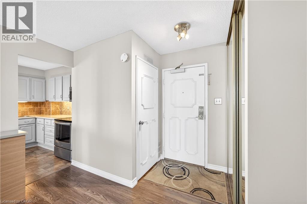 #802 301 FRANCES Avenue - Image 37