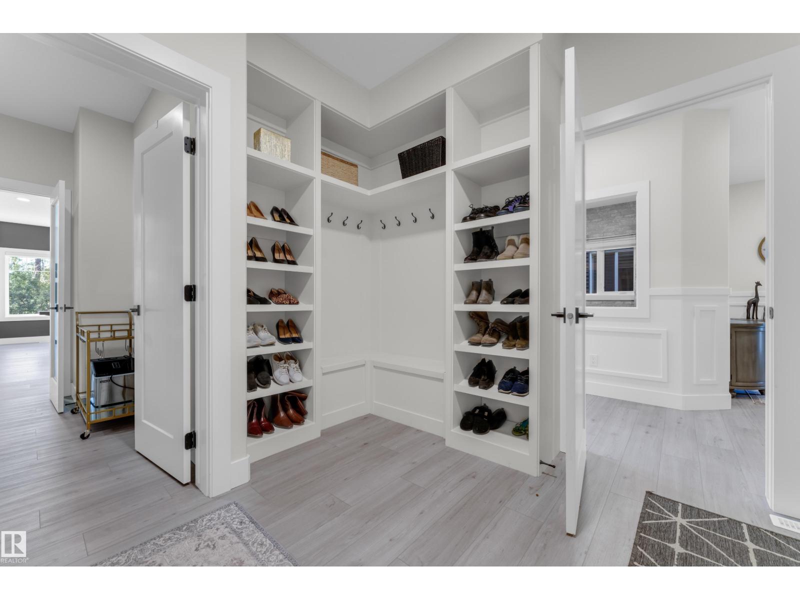 1390 Enright LD NW NW — photo 13