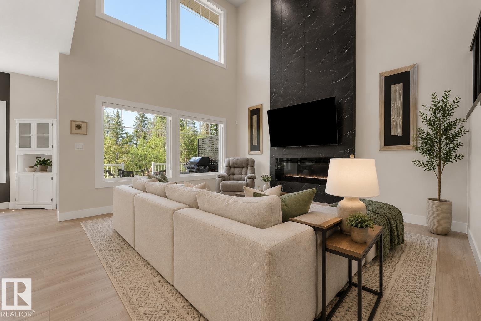 1390 Enright LD NW NW — photo 6
