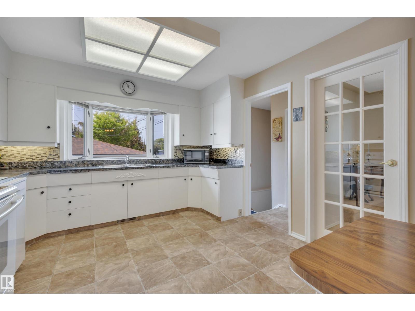9608 67A ST NW — photo 12
