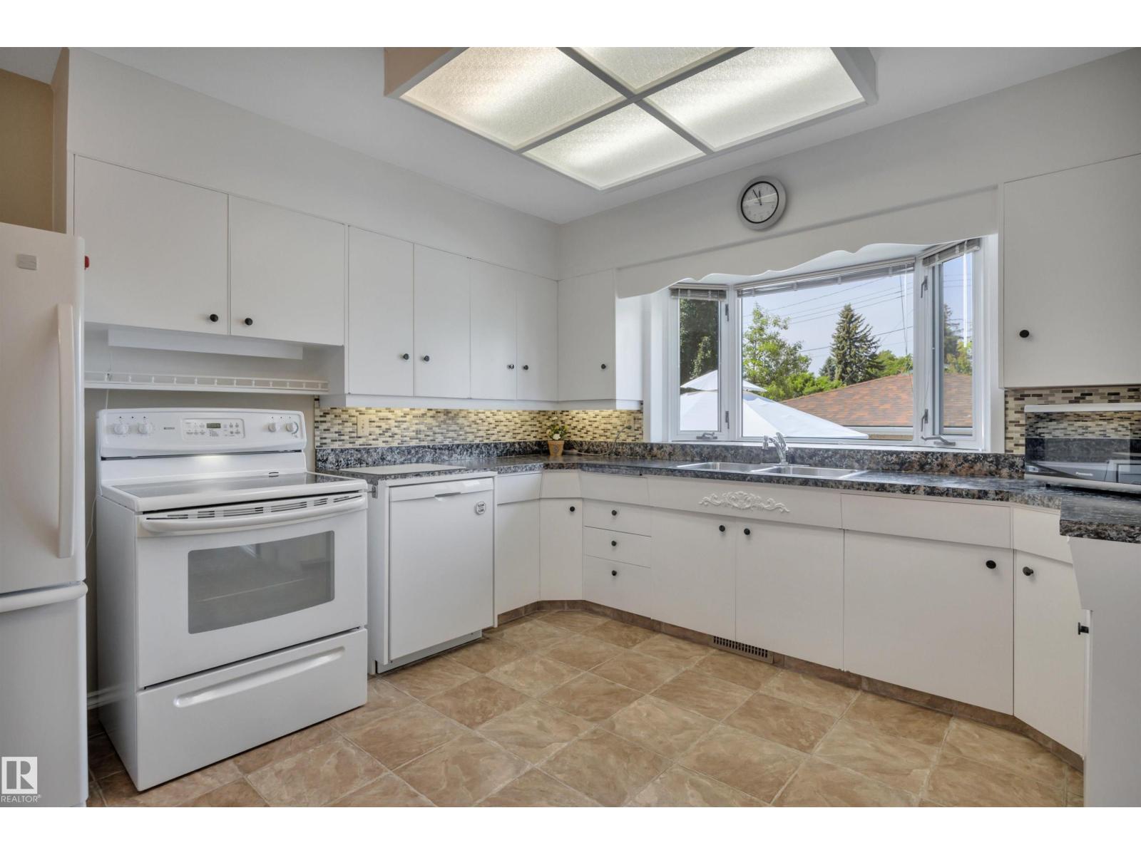 9608 67A ST NW — photo 14