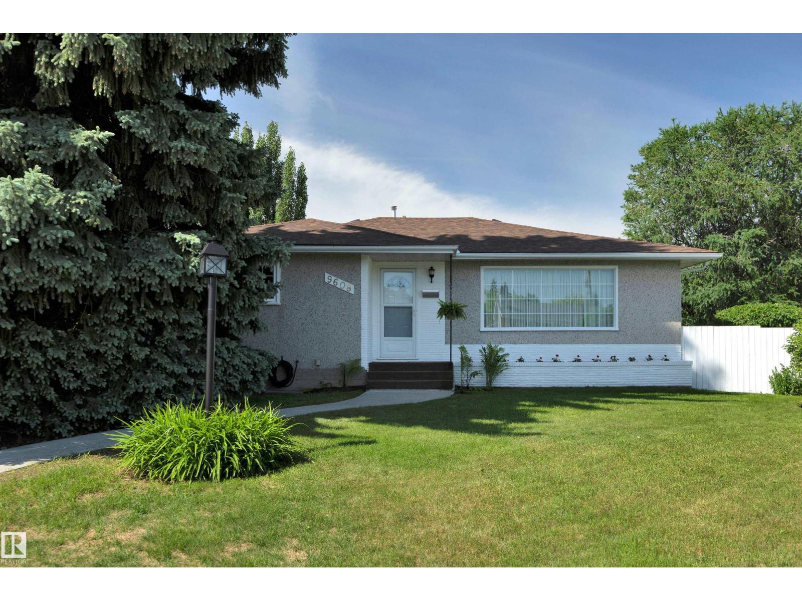 9608 67A ST NW - photo 2