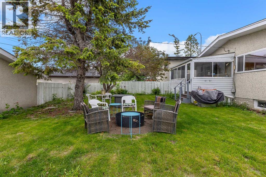 9828 Fairmount Drive SE — photo 29