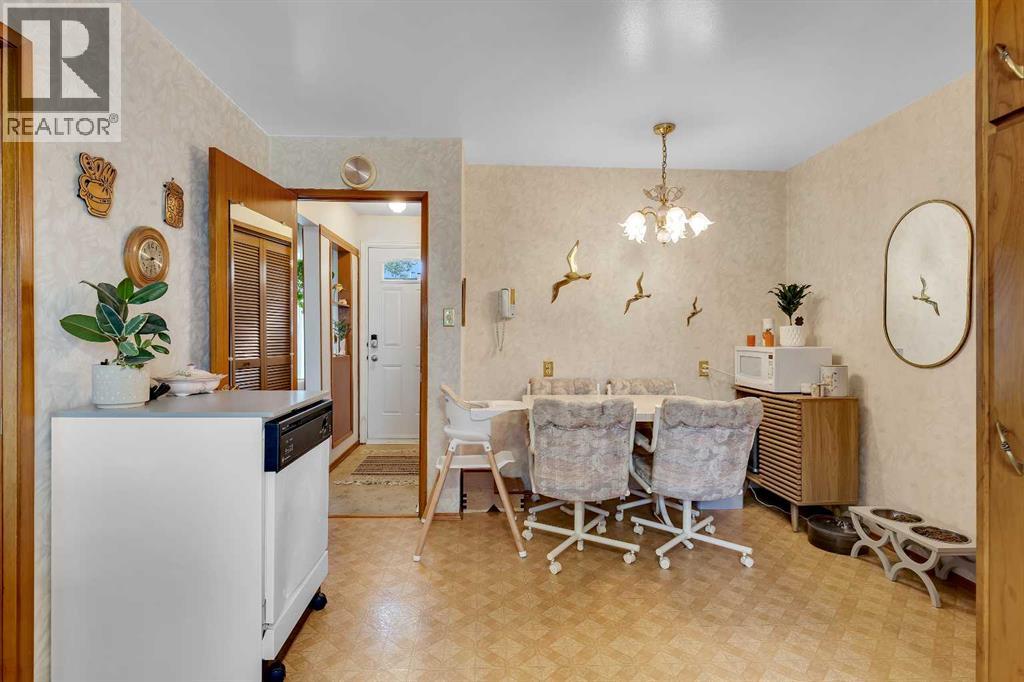 9828 Fairmount Drive SE — photo 11